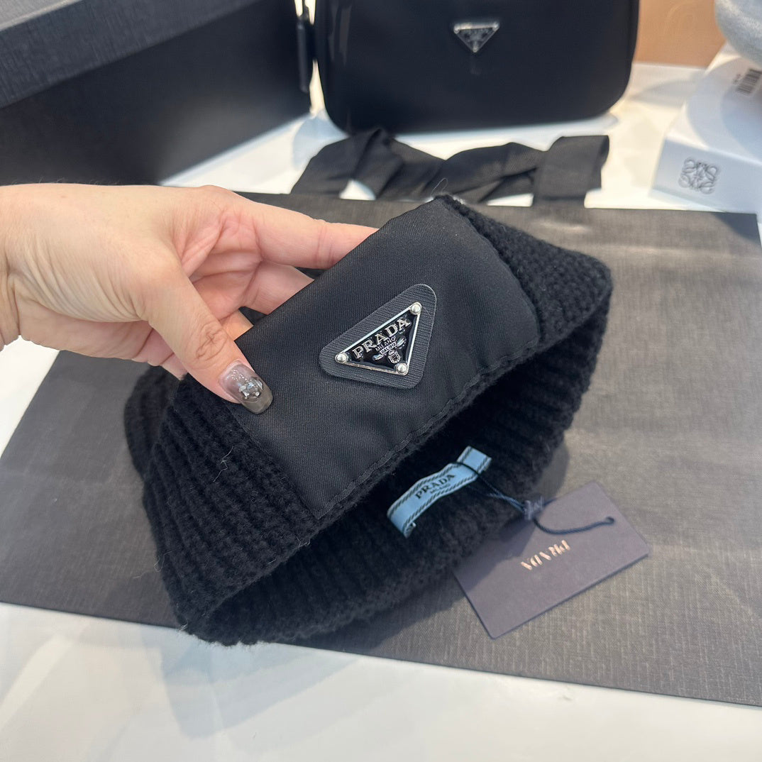 Prada Knit Beanie - 941051161 - Photo 5
