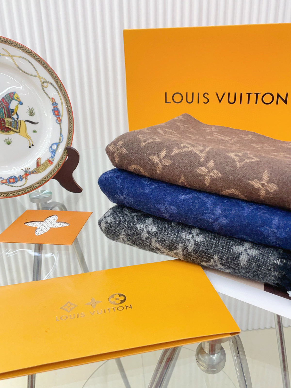 Louis Vuitton Jacquard Gradient Scarf - 973238662 - Photo 5