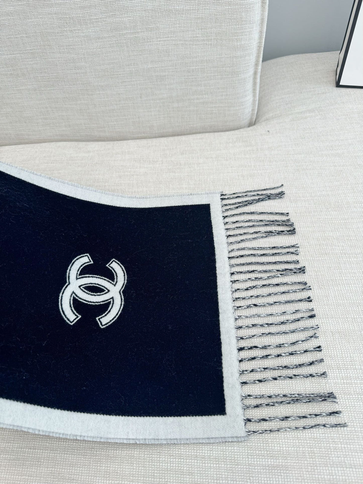 Chanel Colorblock Scarf - 973282892 - Photo 5