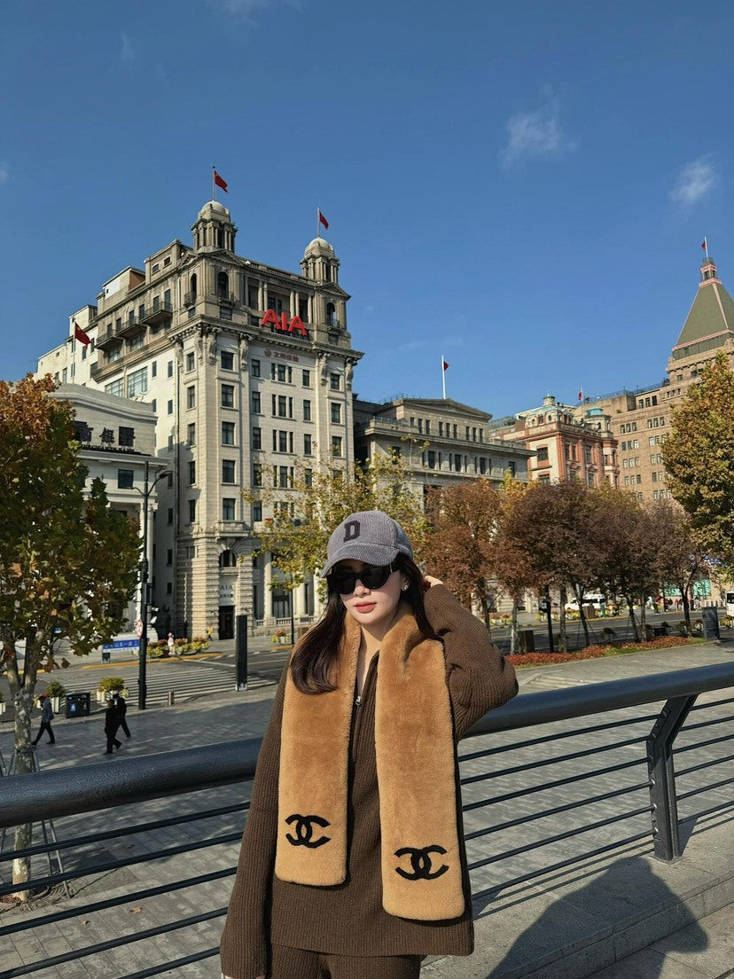 Chanel Accessory Set - 947431975 - Photo 5