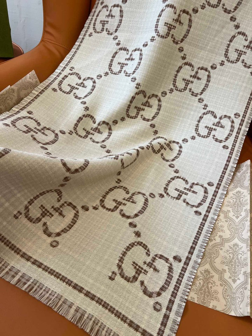 Gucci Check Pattern Scarf - 944939655 - Photo 5