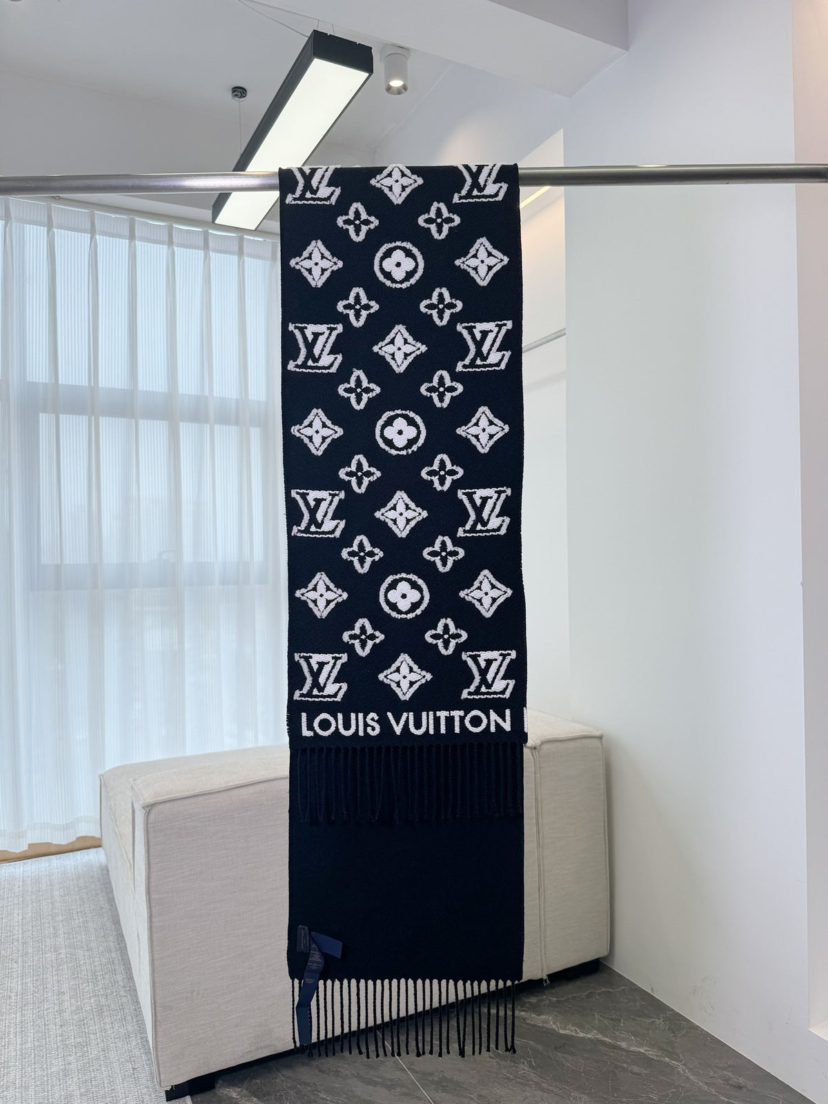 Louis Vuitton Colorblock Scarf - 957361504 - Photo 5