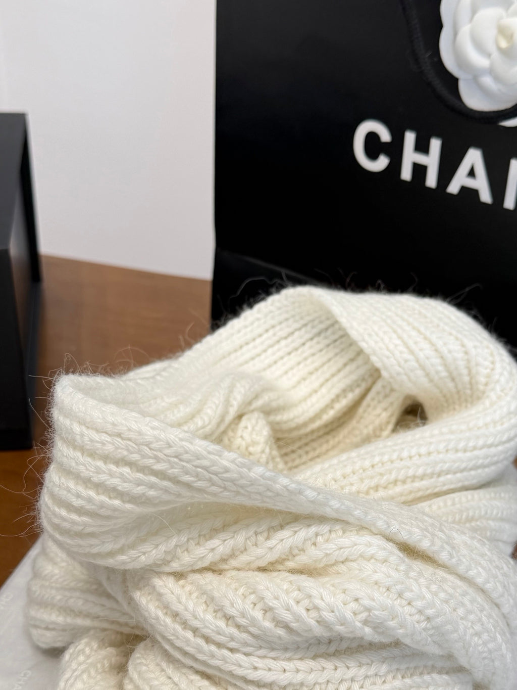 Chanel Colorblock Knit Accessory Set - 1245544765 - Photo 5