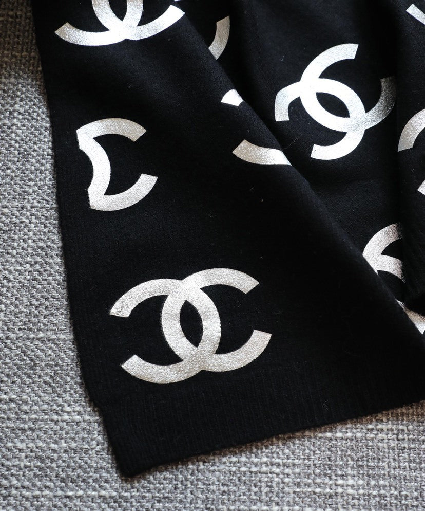 Chanel Logo Detail Knit Scarf - 950101253 - Photo 5