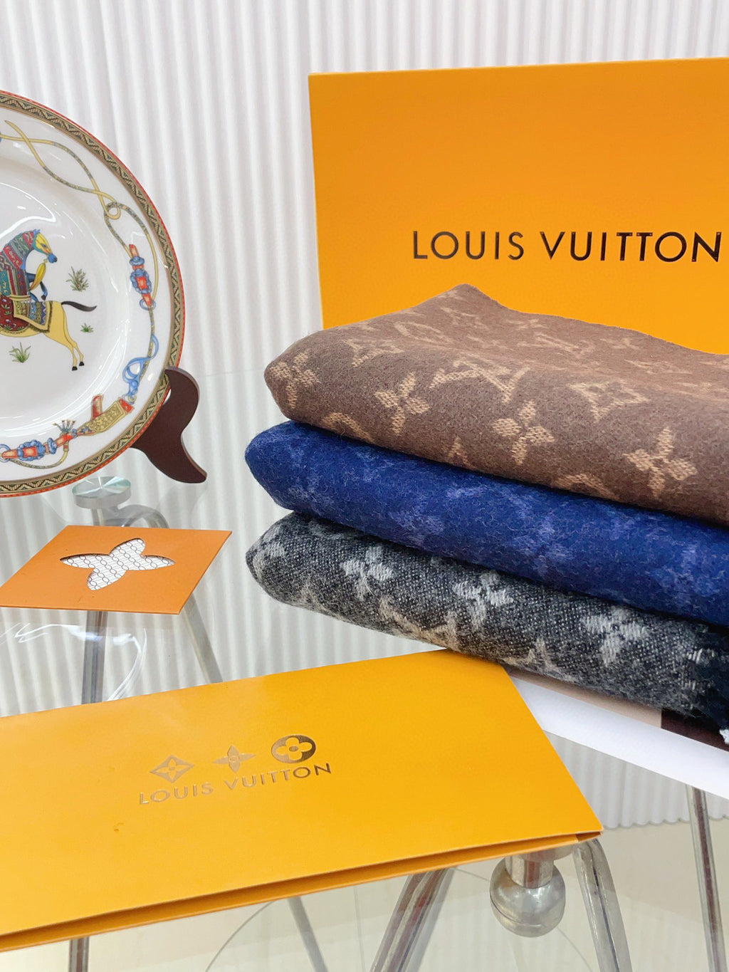 Louis Vuitton Jacquard Gradient Scarf - 968684068 - Photo 5