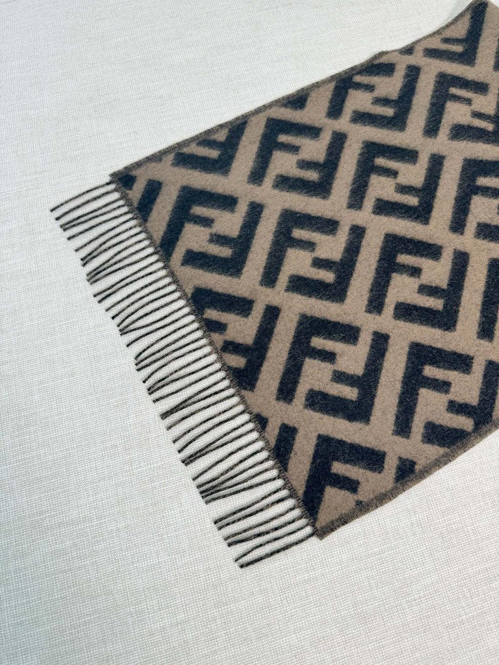 Fendi Jacquard Logo Detail Scarf - 973645456 - Photo 5