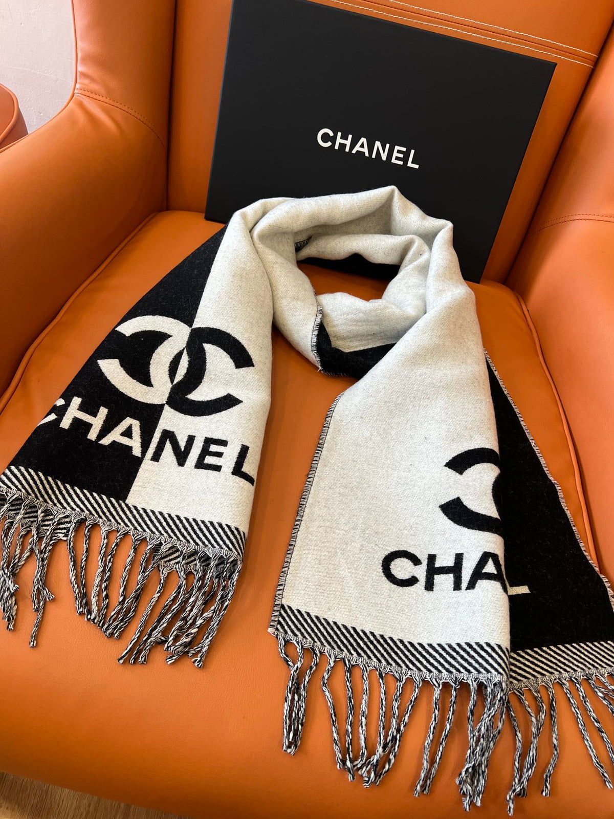 Chanel Jacquard Colorblock Scarf - 985844045 - Photo 5
