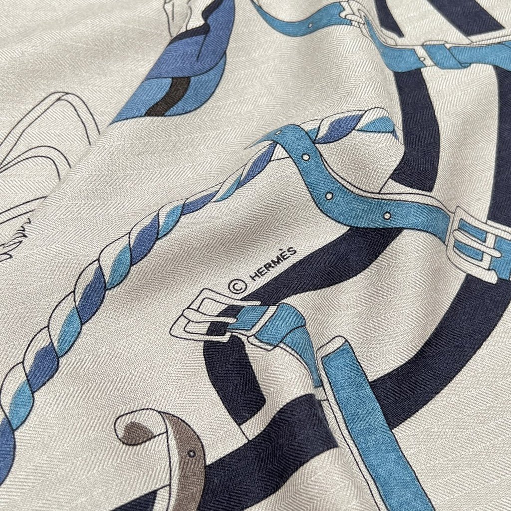 Hermes Square Scarf - 1013462234 - Photo 5