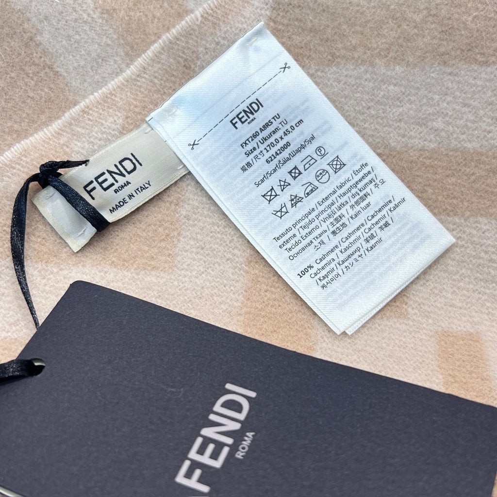 Fendi Jacquard Logo Detail Scarf - 1245377984 - Photo 5