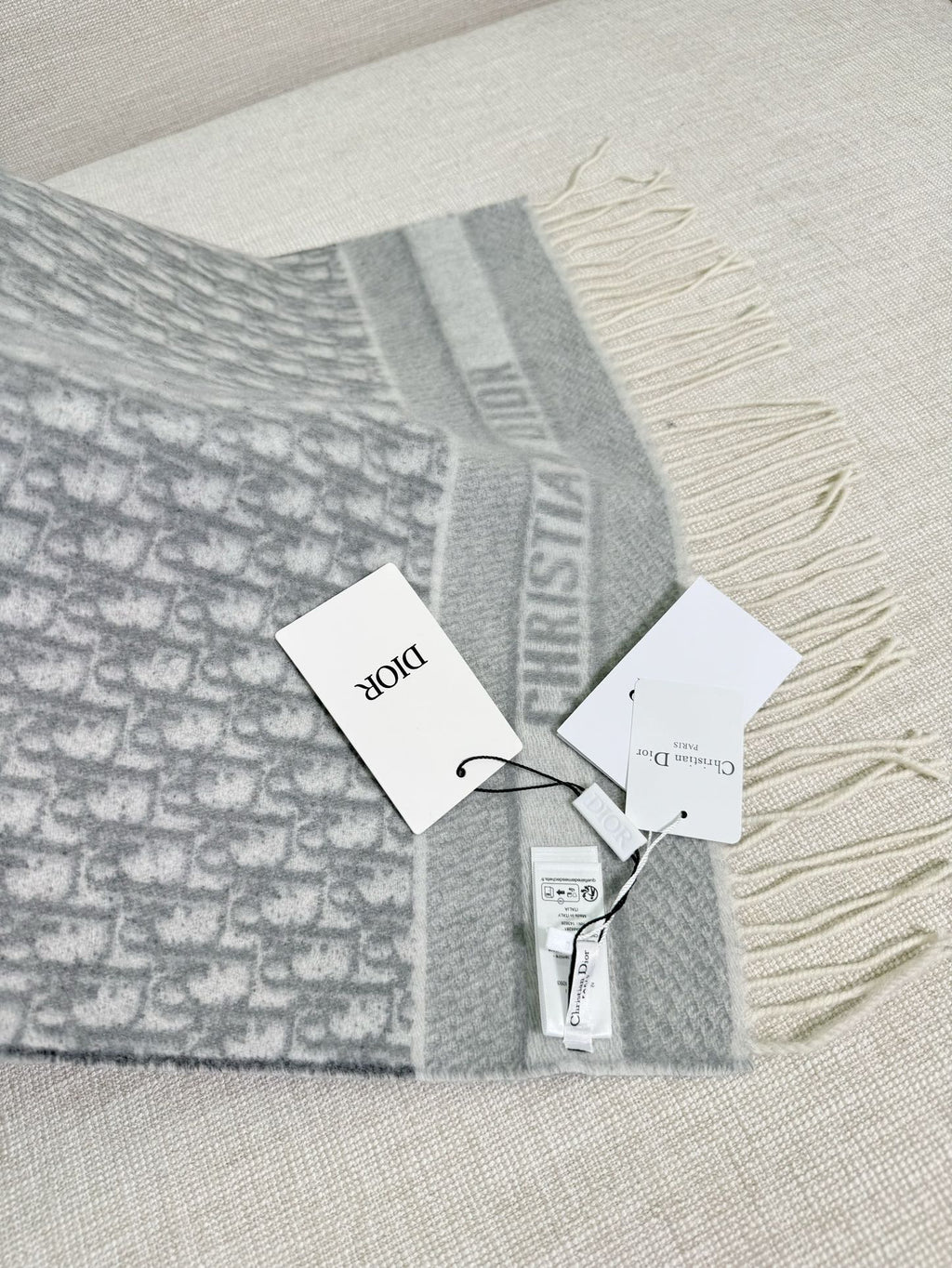 Dior Jacquard Logo Detail Scarf - 973646348 - Photo 5