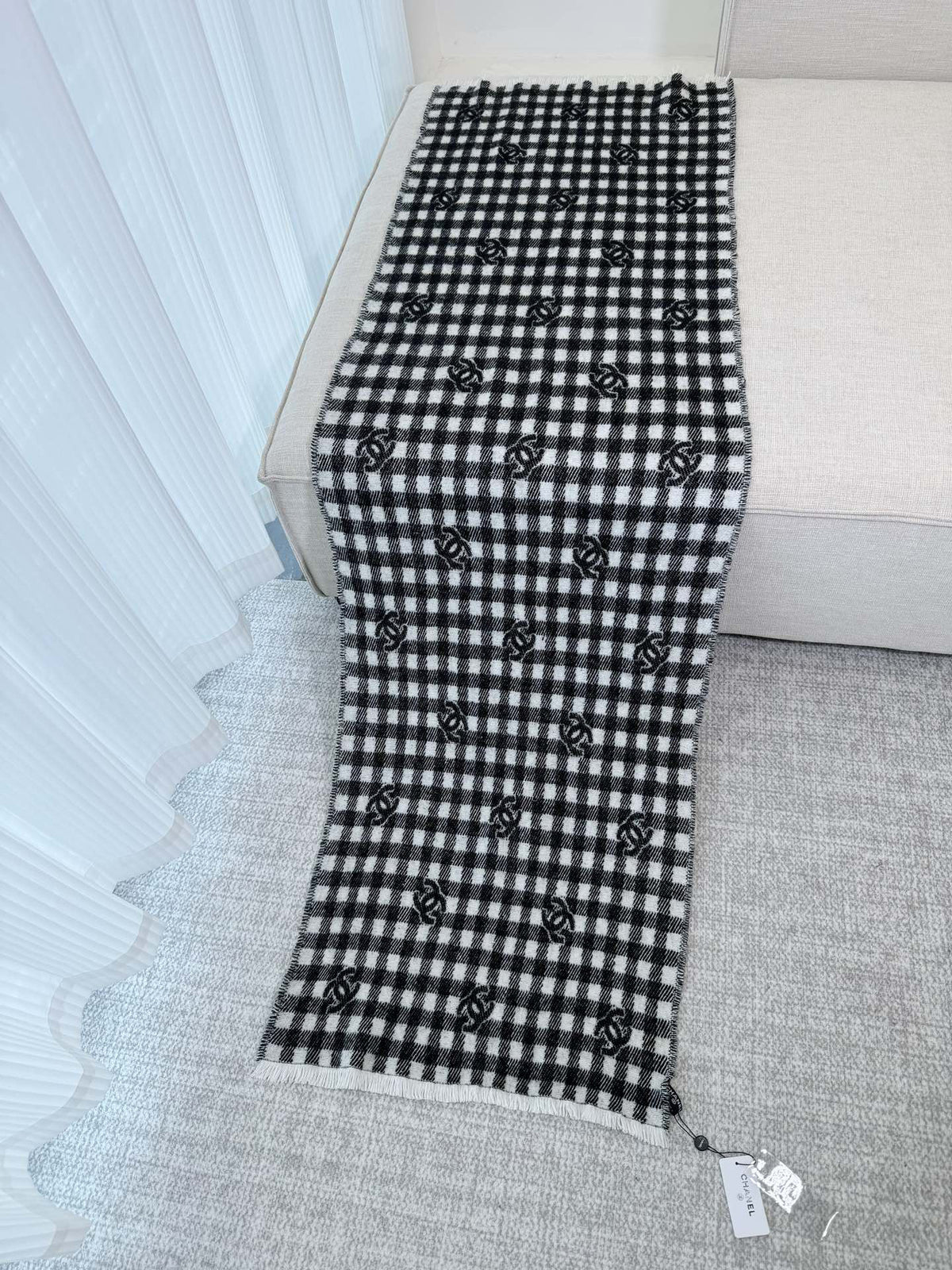 Chanel Check Pattern Logo Detail Scarf - 973234743 - Photo 5