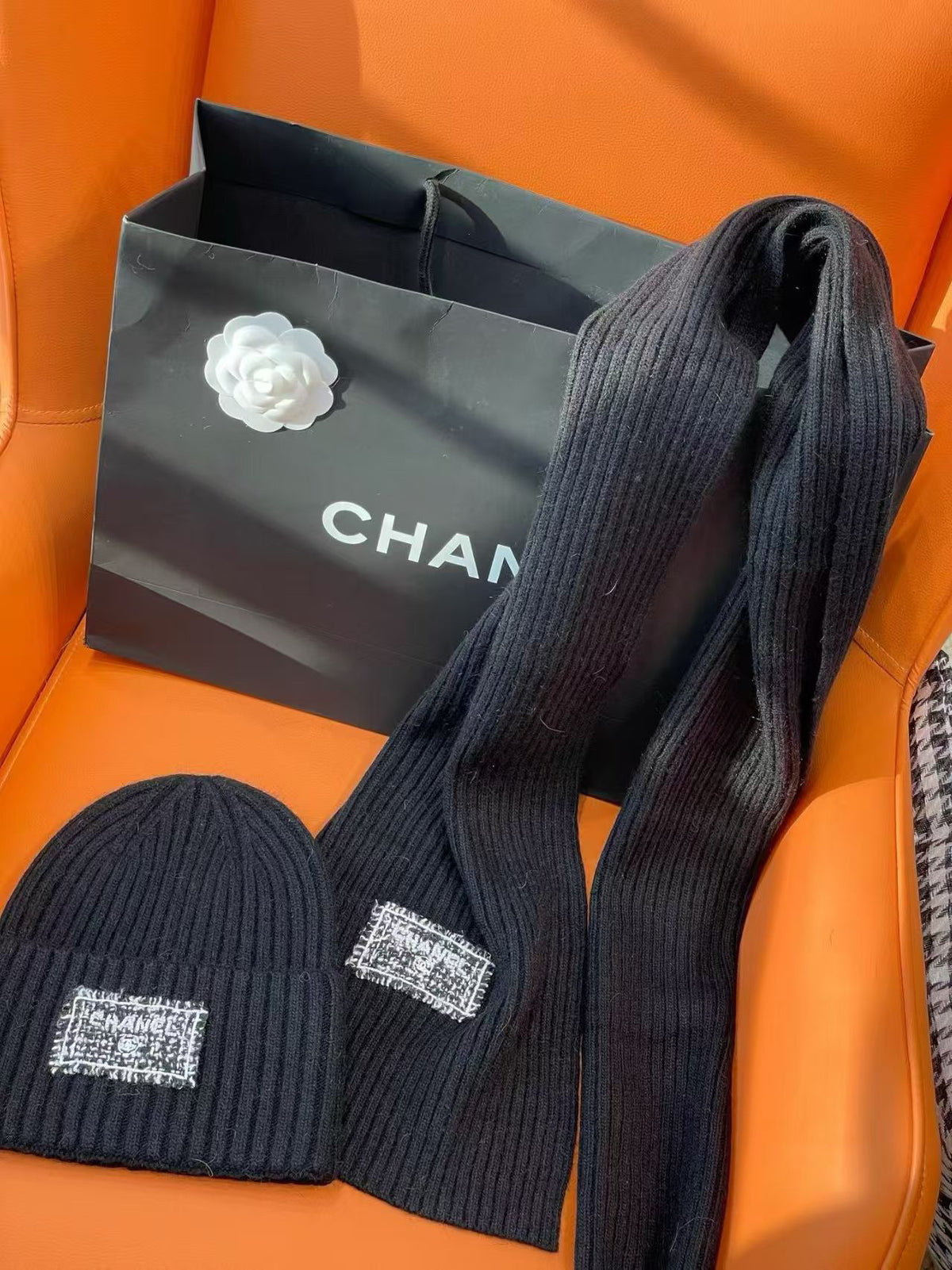 Chanel Knit Beanie - 1149272988 - Photo 6