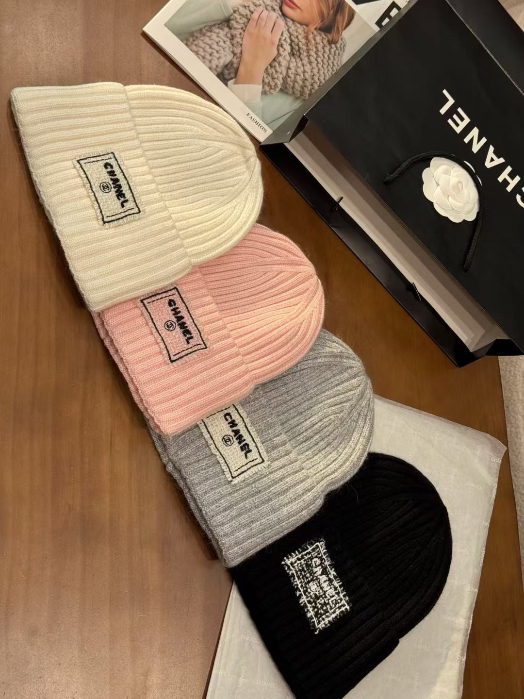 Chanel Logo Detail Knit Beanie - 1149272949 - Photo 6