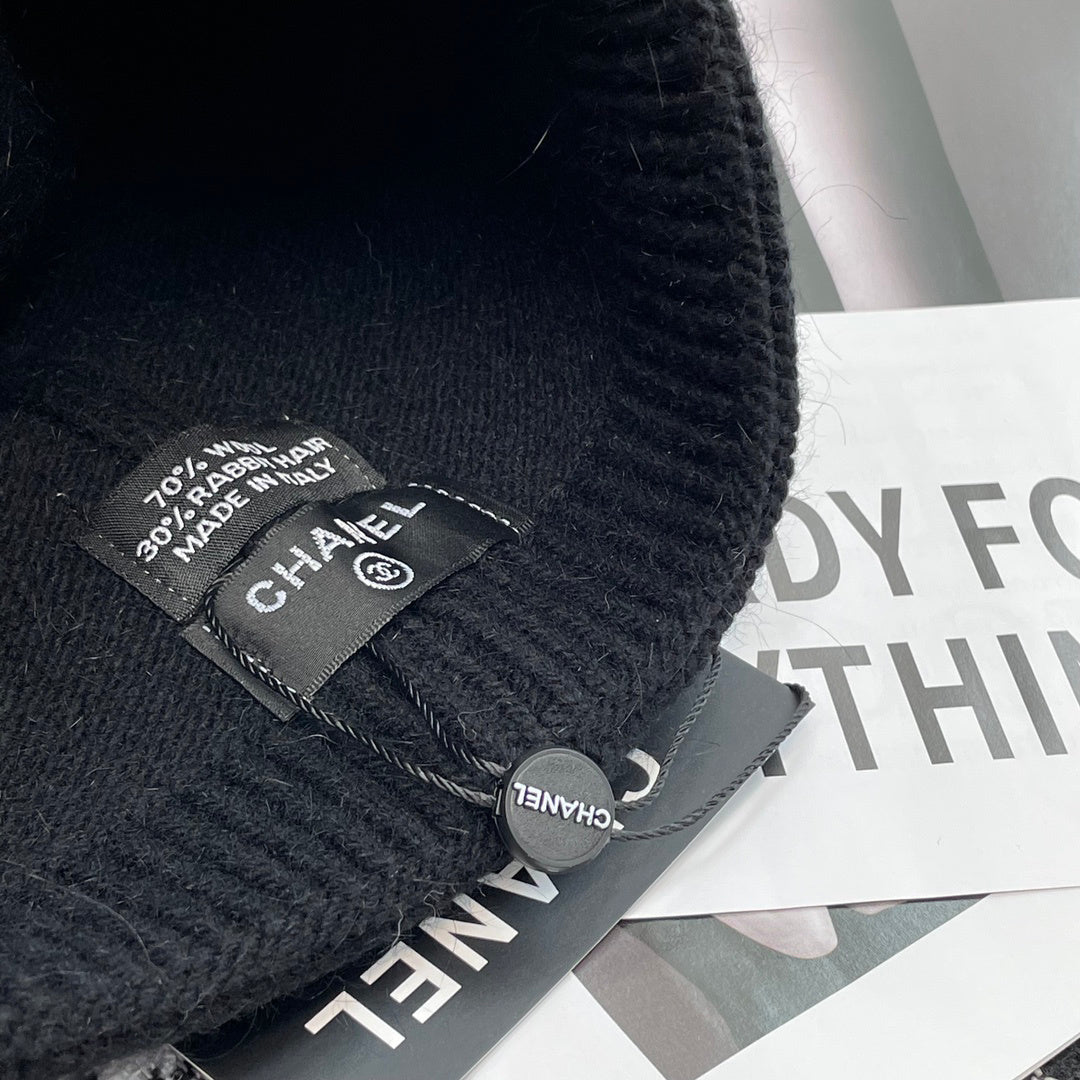 Chanel Knit Beanie - 975370133 - Photo 6