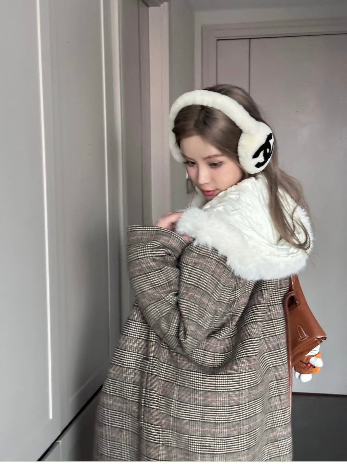 Chanel Logo Detail Earmuffs - 1141777662 - Photo 6