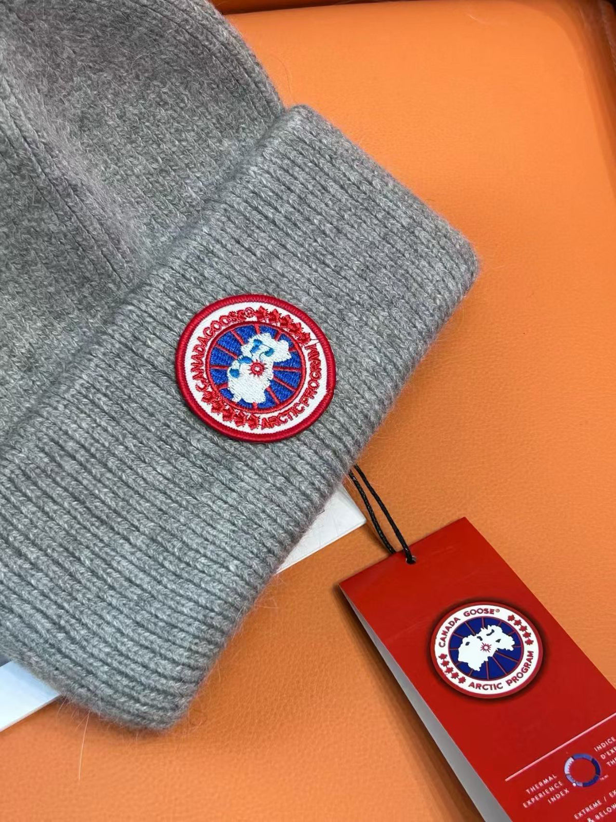Canada Goose Knit Beanie - 1149273527 - Photo 6
