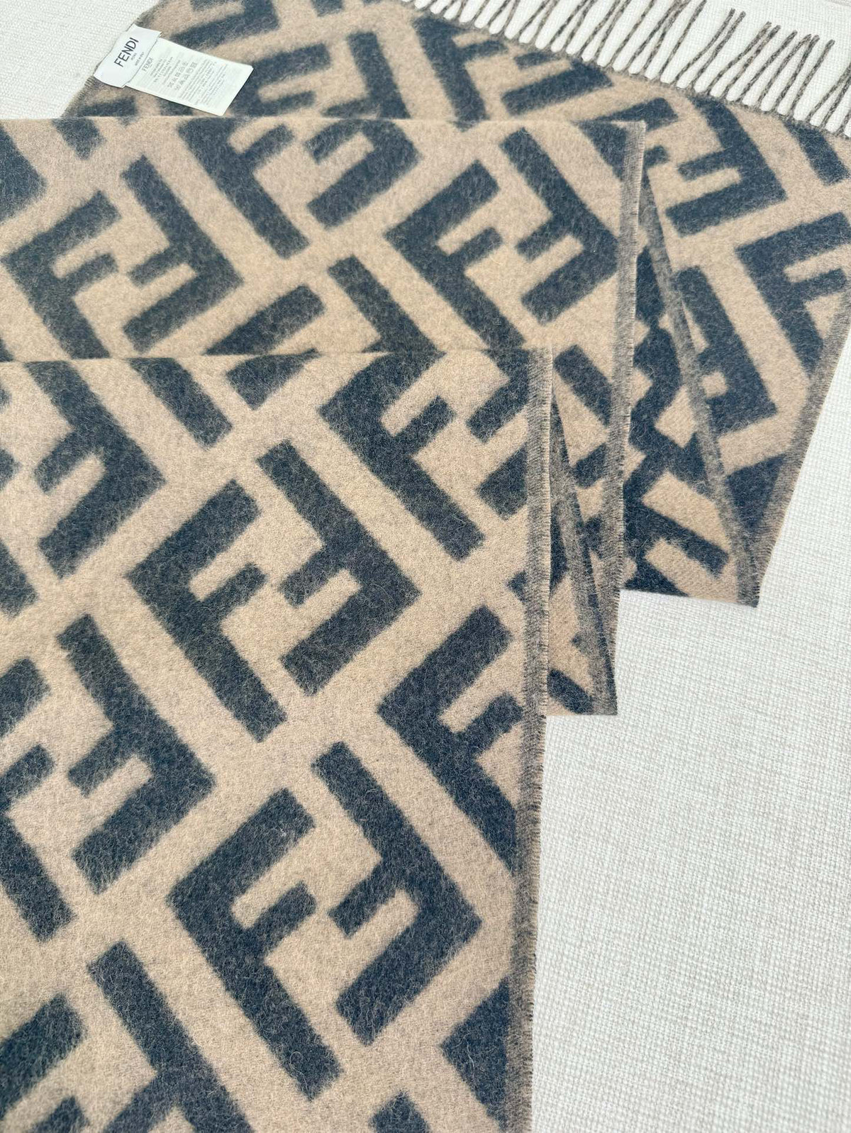 Fendi Jacquard Logo Detail Scarf - 973645456 - Photo 6