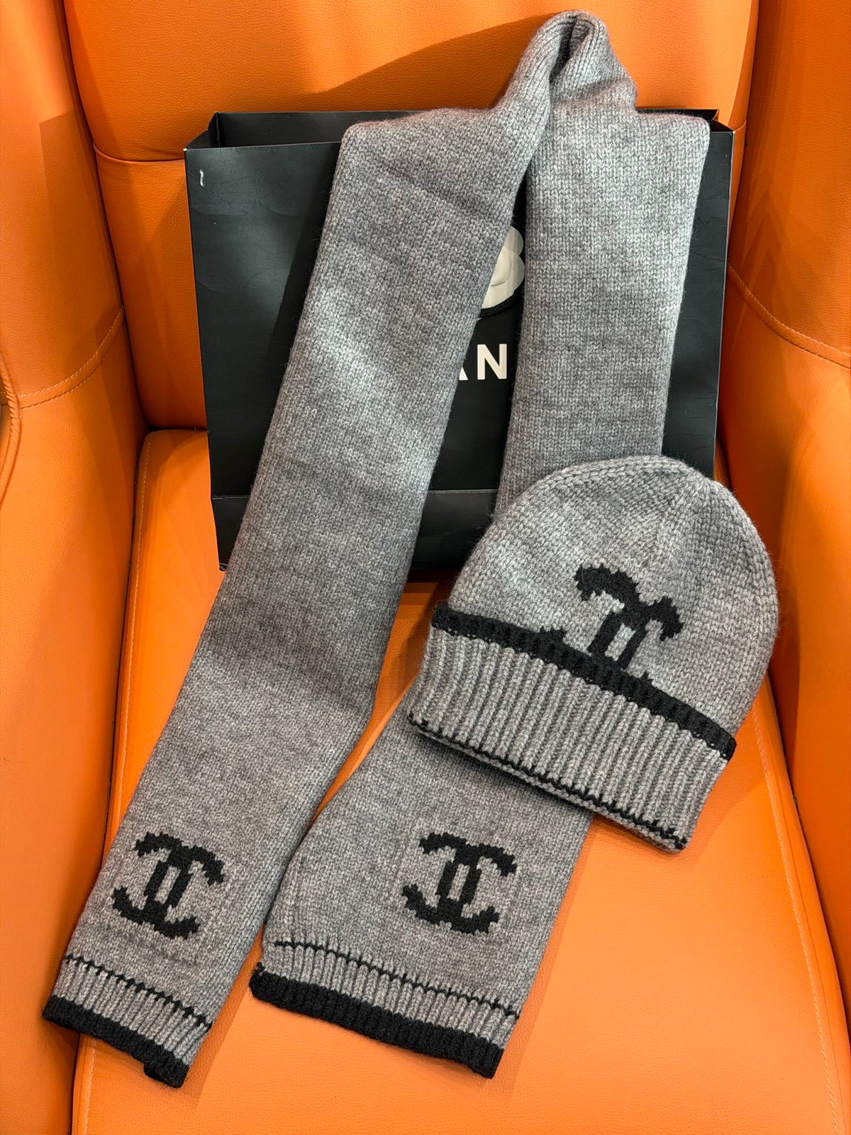 Chanel Jacquard Colorblock Accessory Set - 1245544525 - Photo 6