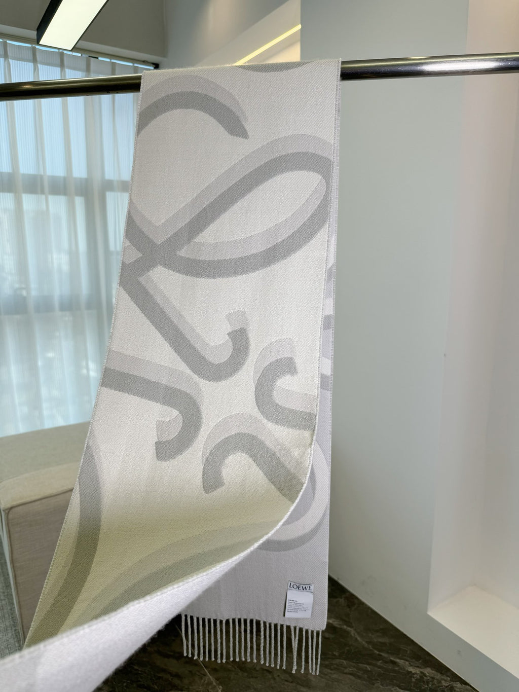 Loewe Jacquard Logo Detail Scarf - 973237745 - Photo 6