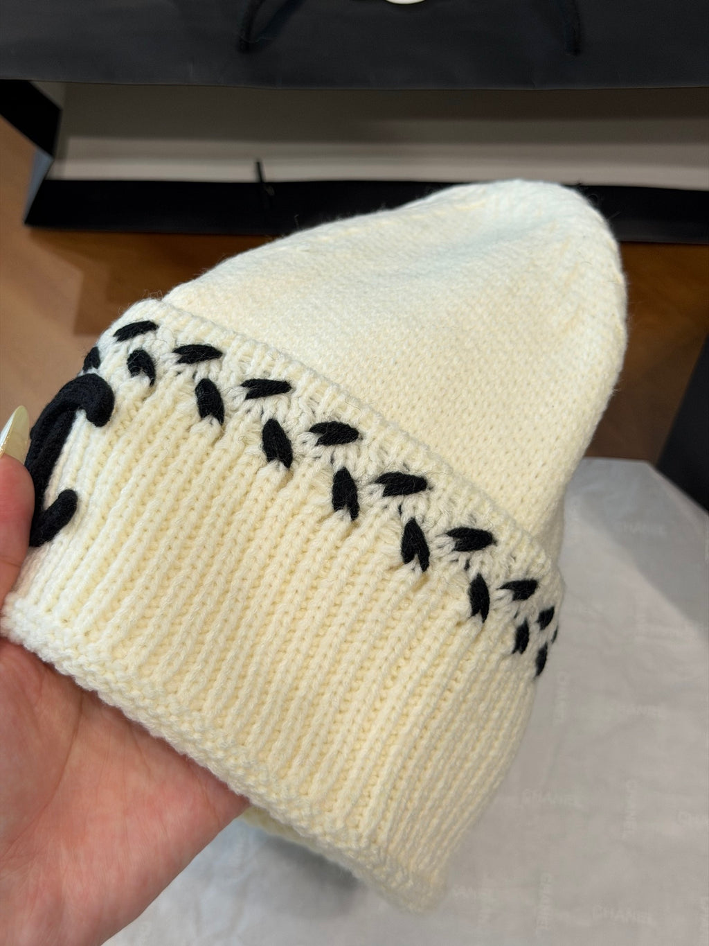 Chanel Colorblock Knit Beanie - 1245544019 - Photo 6