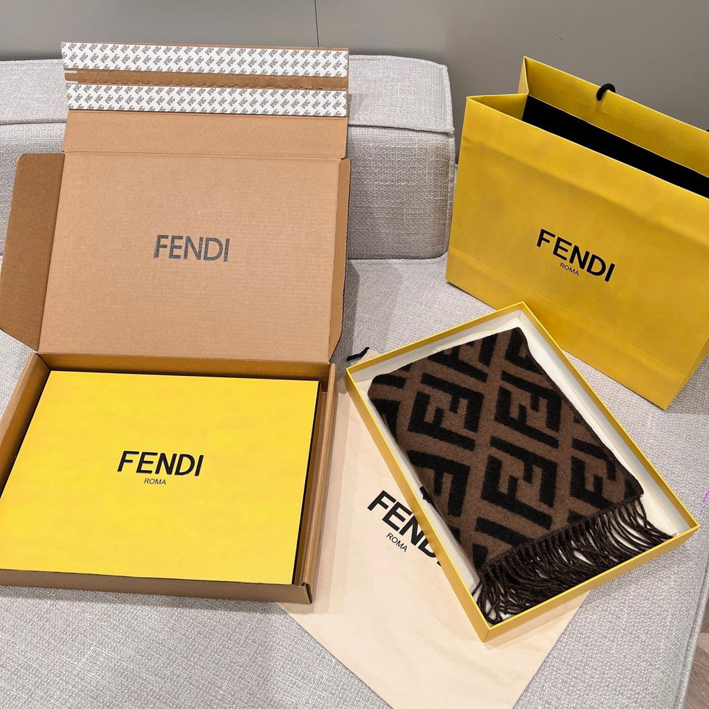 Fendi Jacquard Logo Detail Scarf - 1245377381 - Photo 6
