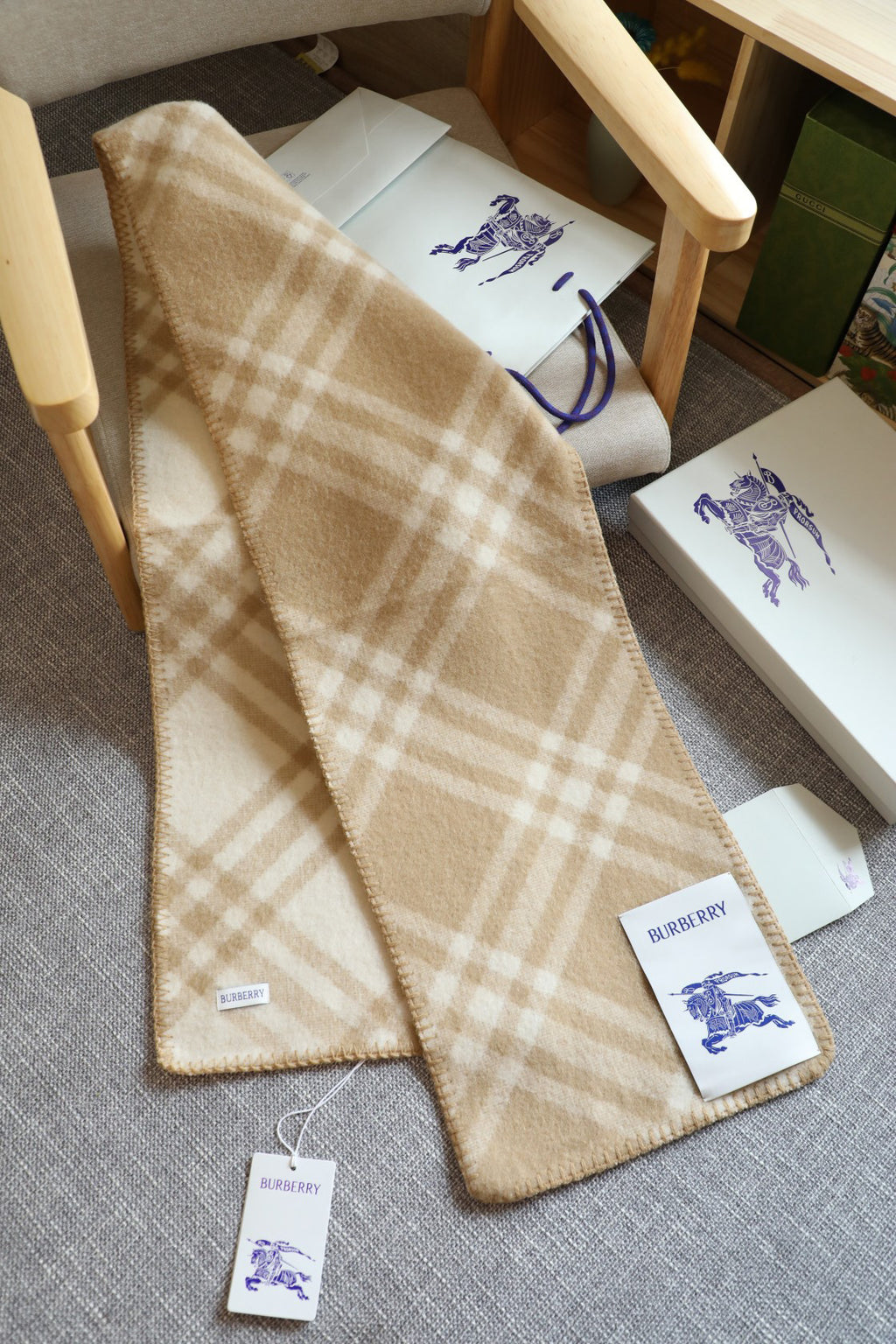 Burberry Scarf - 973238533 - Photo 6