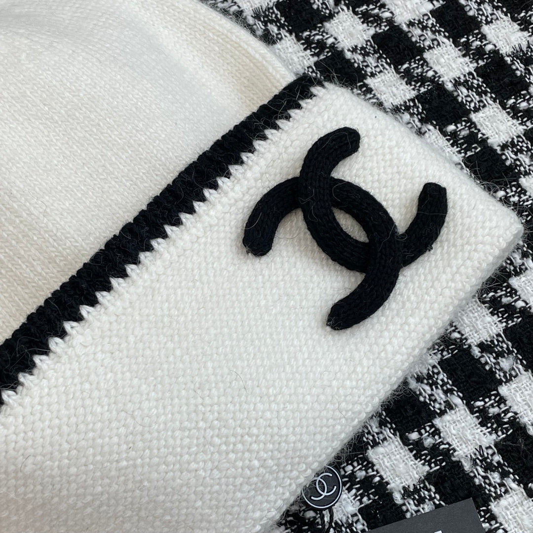 Chanel Knit Beanie - 975370152 - Photo 6