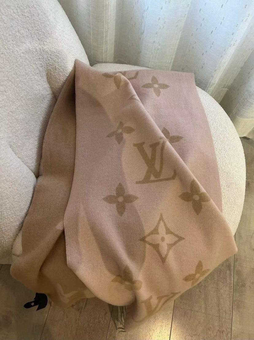 Louis Vuitton Scarf - 945247864 - Photo 6
