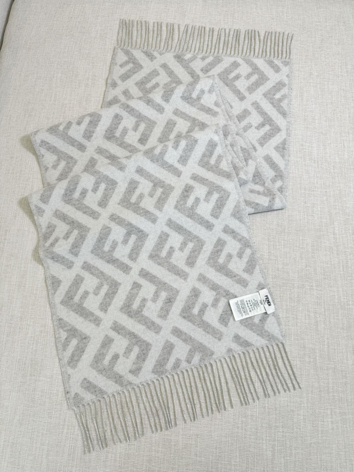 Fendi Jacquard Logo Detail Scarf - 973645480 - Photo 6