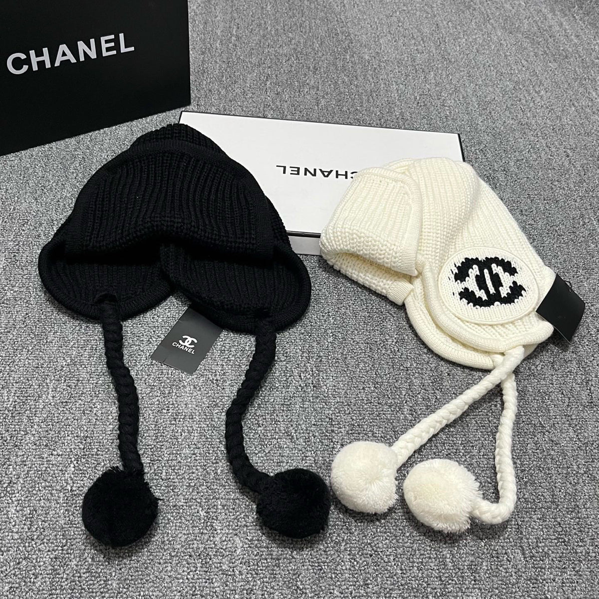 Chanel Logo Detail Knit Beanie - 1141779119 - Photo 6