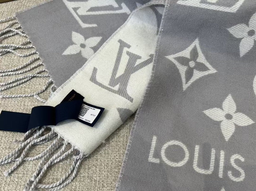 Louis Vuitton Logo Detail Scarf - 945448419 - Photo 6