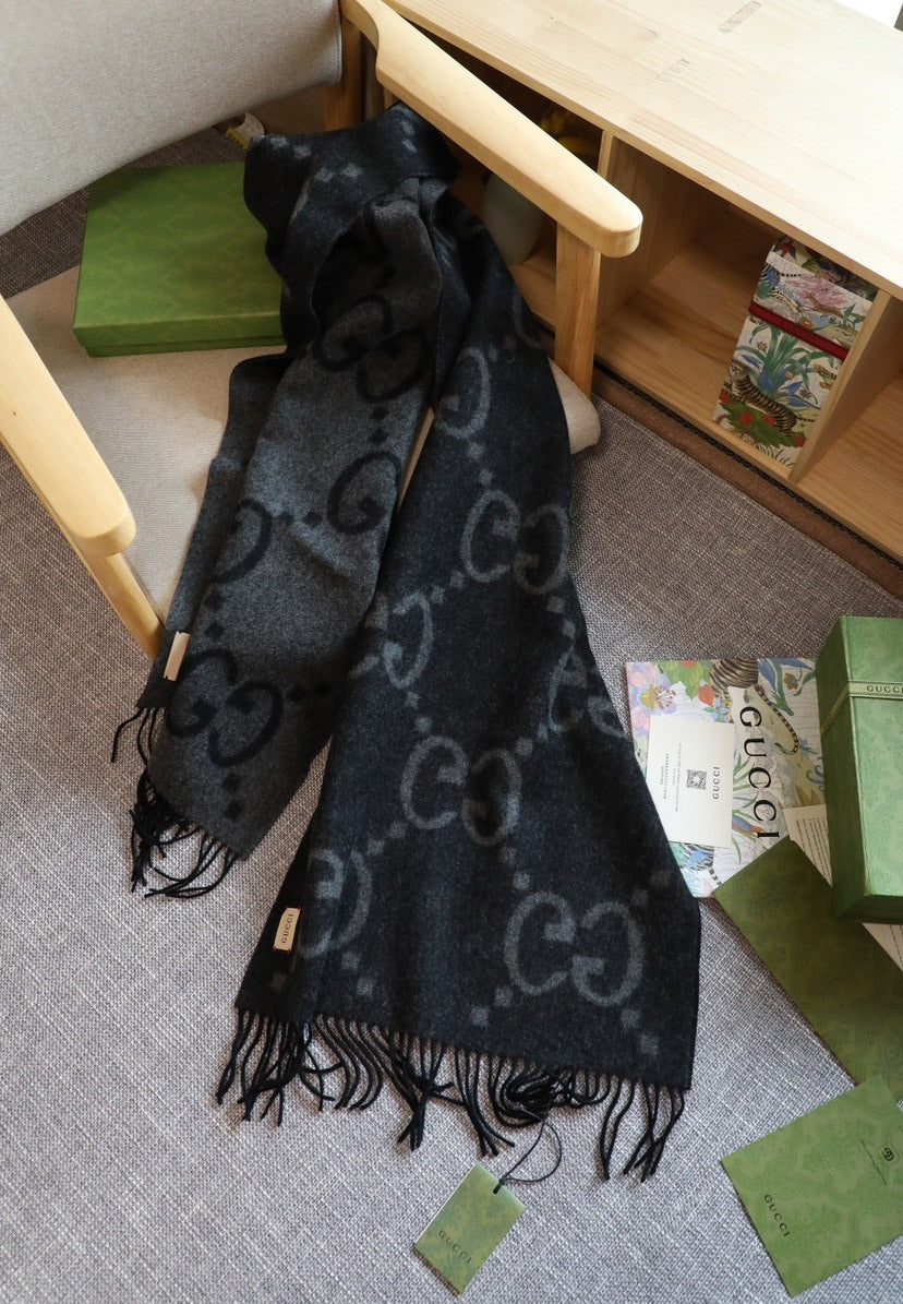 Gucci Jacquard Scarf - 944940307 - Photo 6