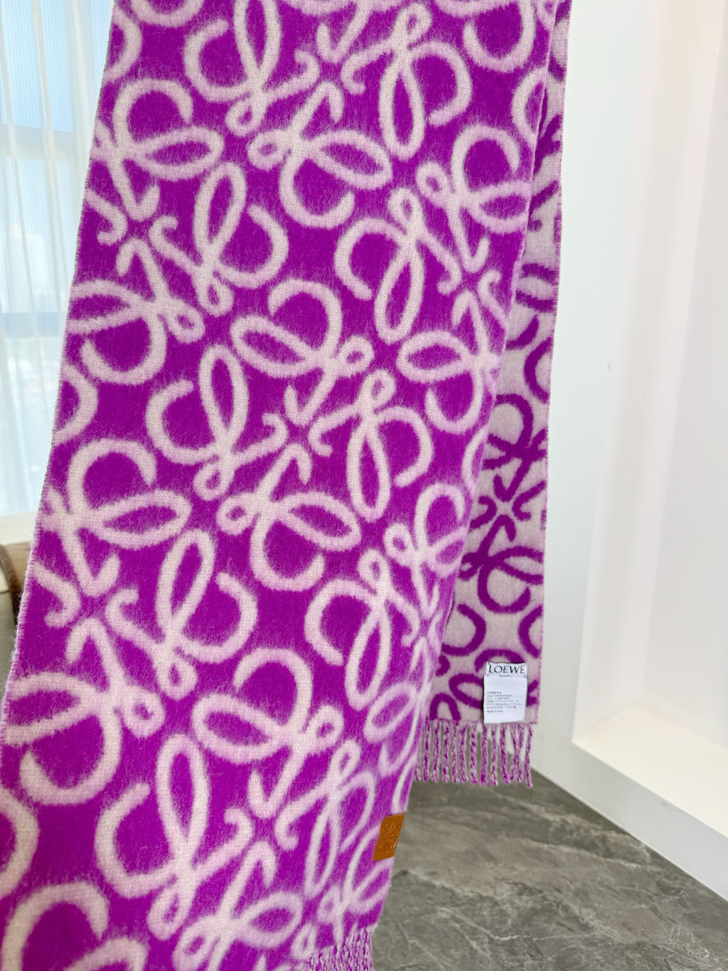 Loewe Jacquard Logo Detail Scarf - 973645223 - Photo 6
