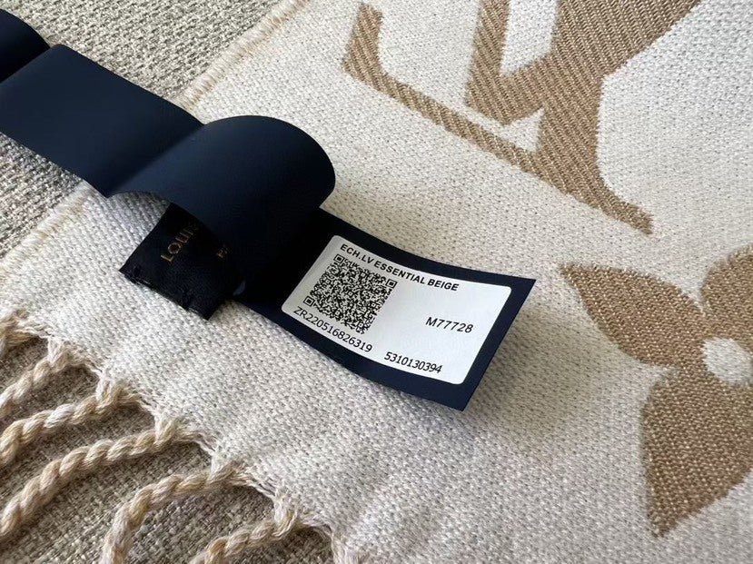 Louis Vuitton Logo Detail Scarf - 945445961 - Photo 7
