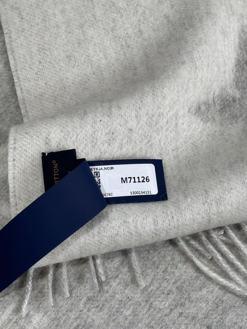 Louis Vuitton Scarf - 950913811 - Photo 7