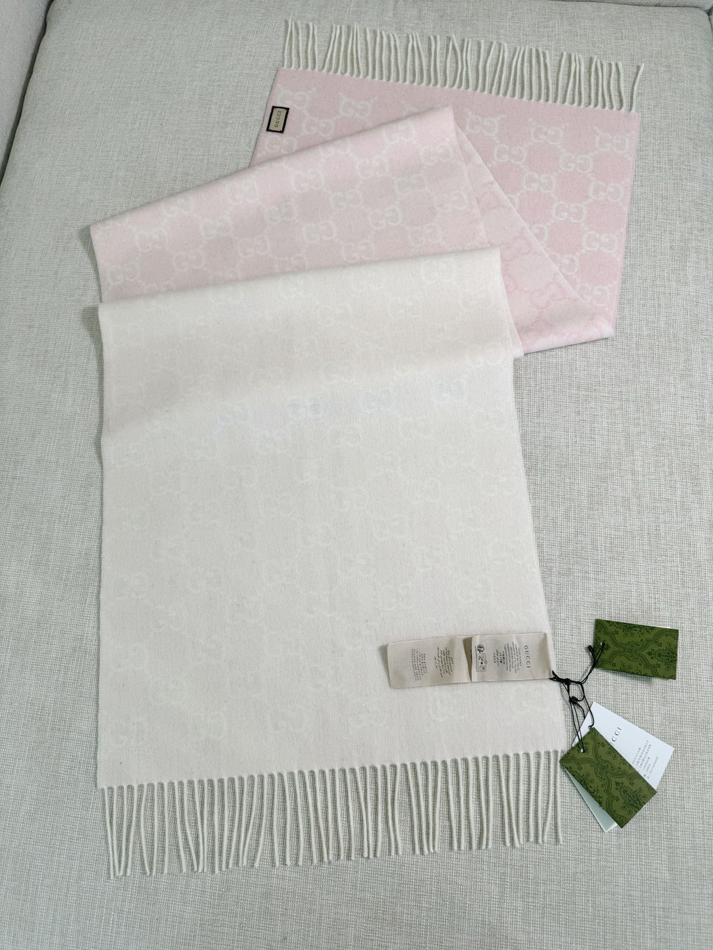 Gucci Gradient Scarf - 973645417 - Photo 7