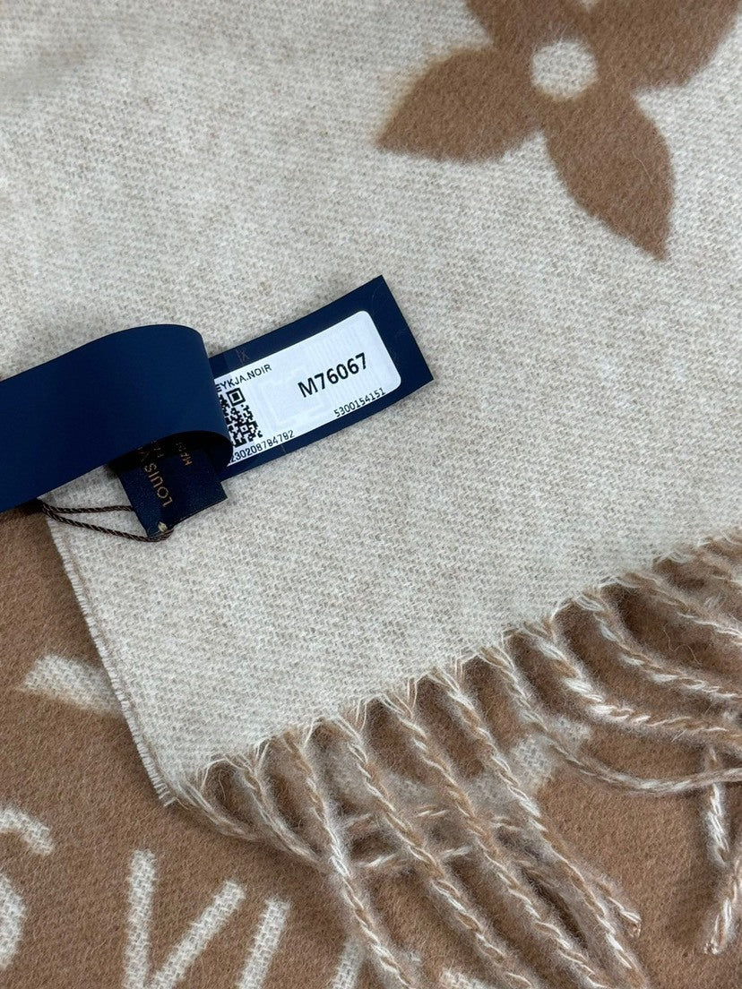 Louis Vuitton Jacquard Scarf - 944930276 - Photo 7