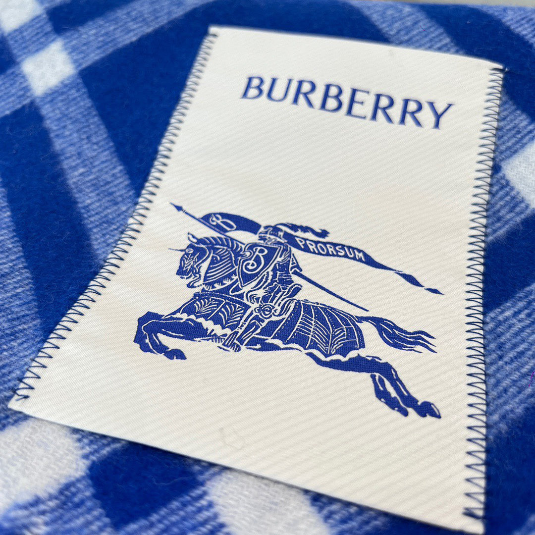 Burberry Check Pattern Scarf - 980019680 - Photo 7