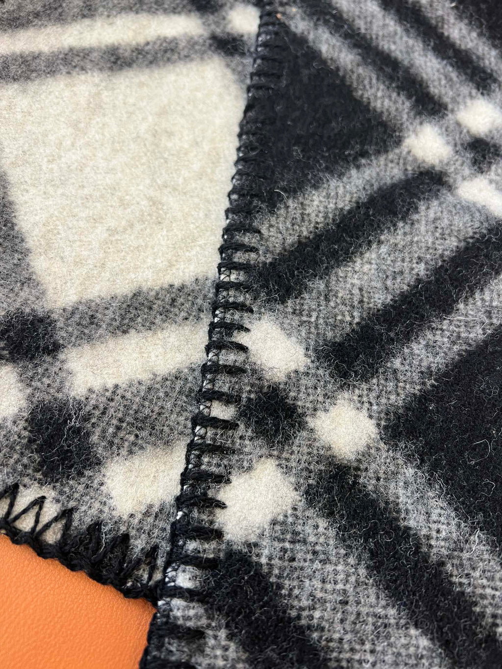 Burberry Scarf - 952126600 - Photo 7