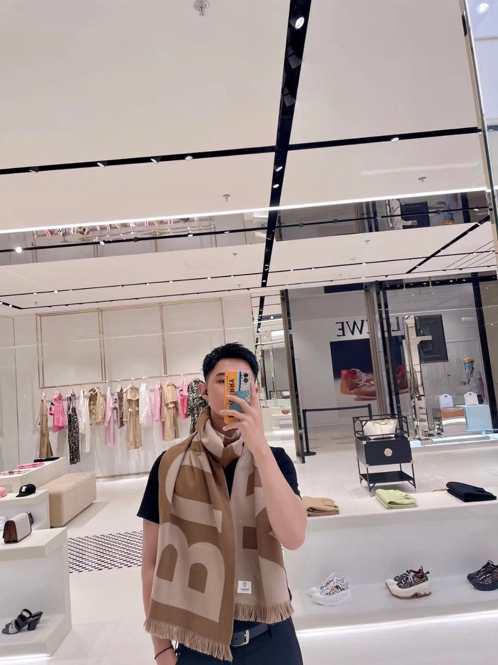 Burberry Logo Detail Scarf - 975220116 - Photo 7