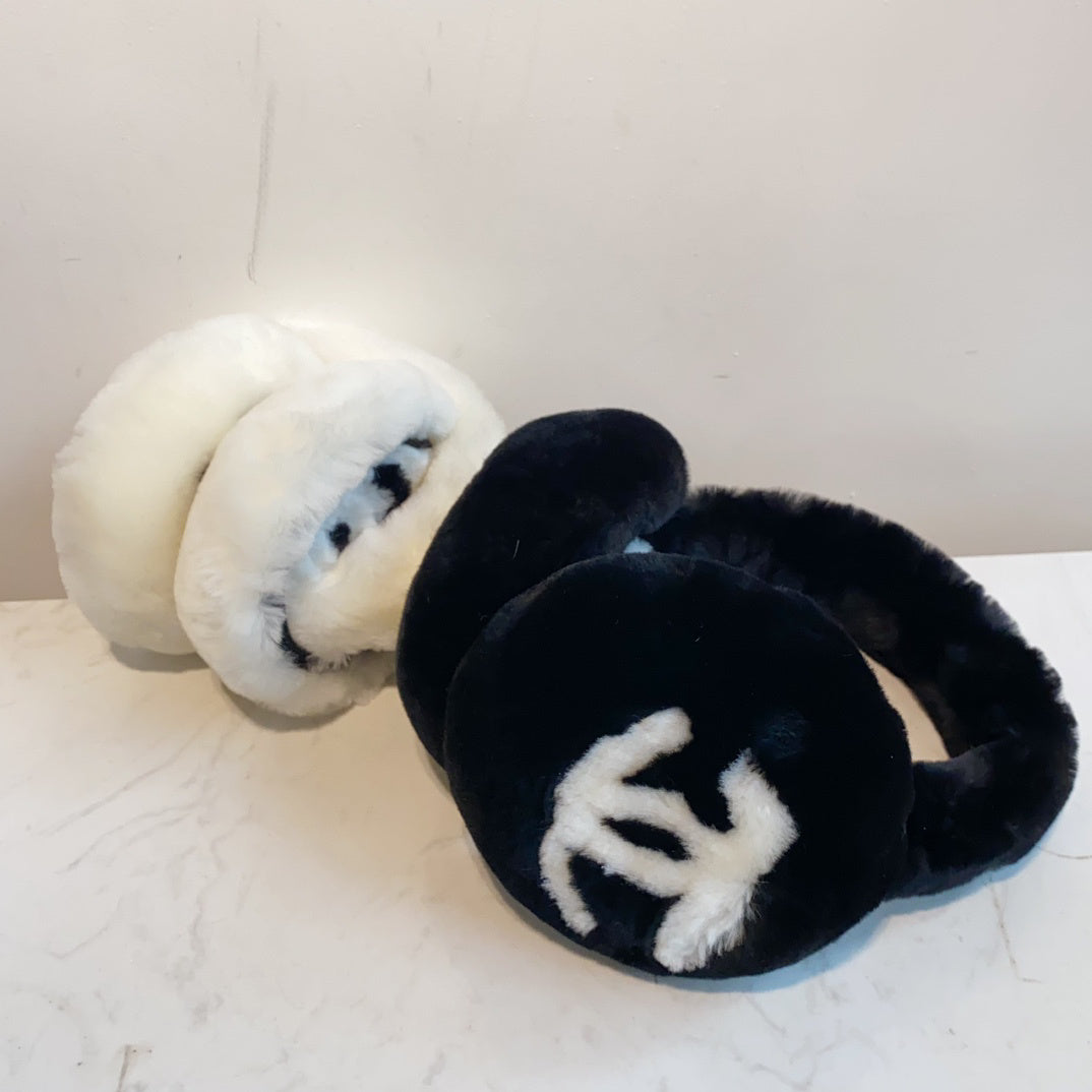 Chanel Logo Detail Earmuffs - 1005772254 - Photo 7