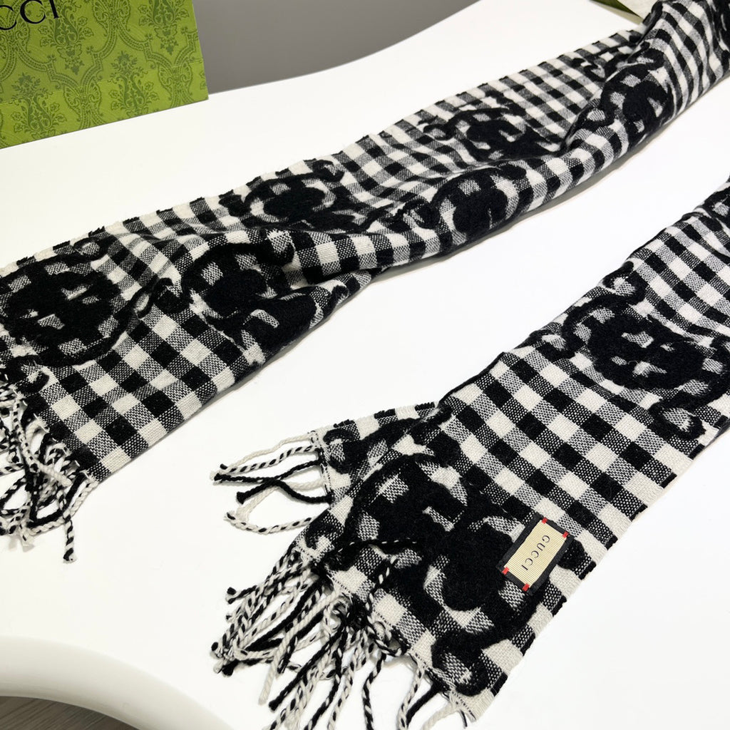 Gucci Check Pattern Logo Detail Scarf - 970502151 - Photo 7