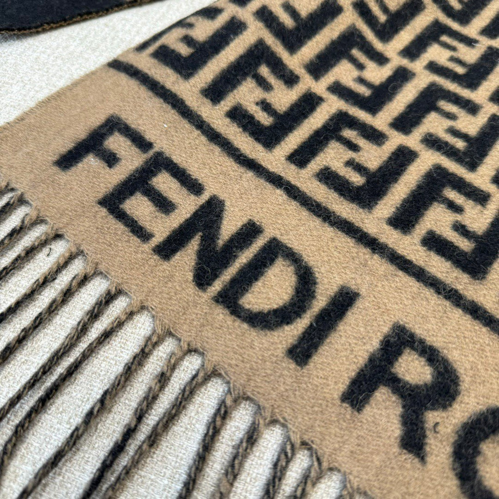 Fendi Logo Detail Scarf - 1245380148 - Photo 7