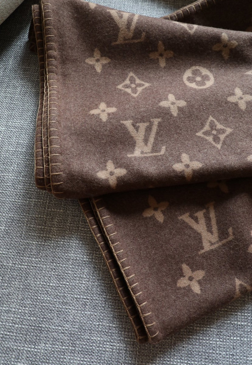 Louis Vuitton Throw Blanket - 945381590 - Photo 7