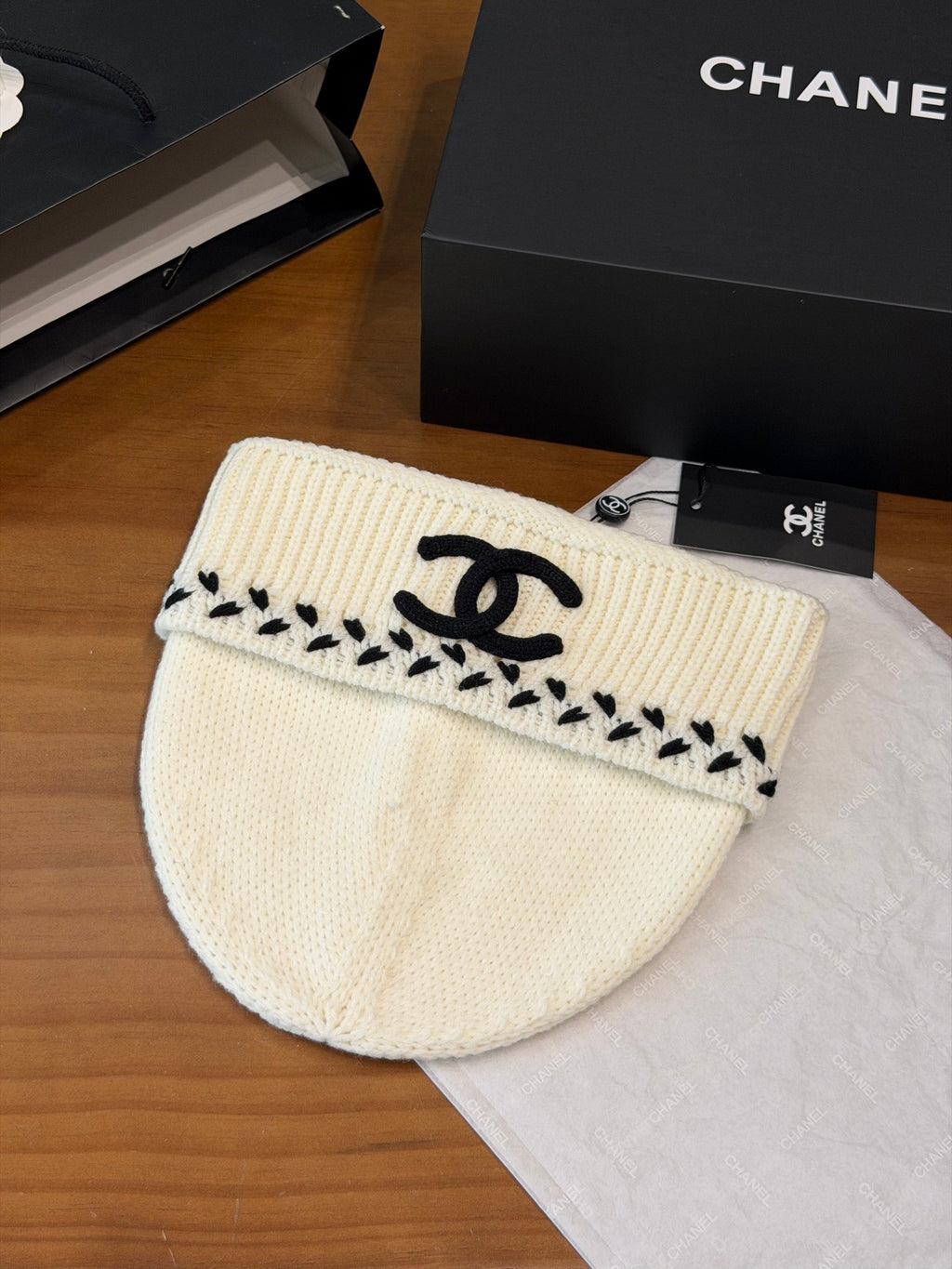 Chanel Colorblock Knit Beanie - 1245544019 - Photo 7