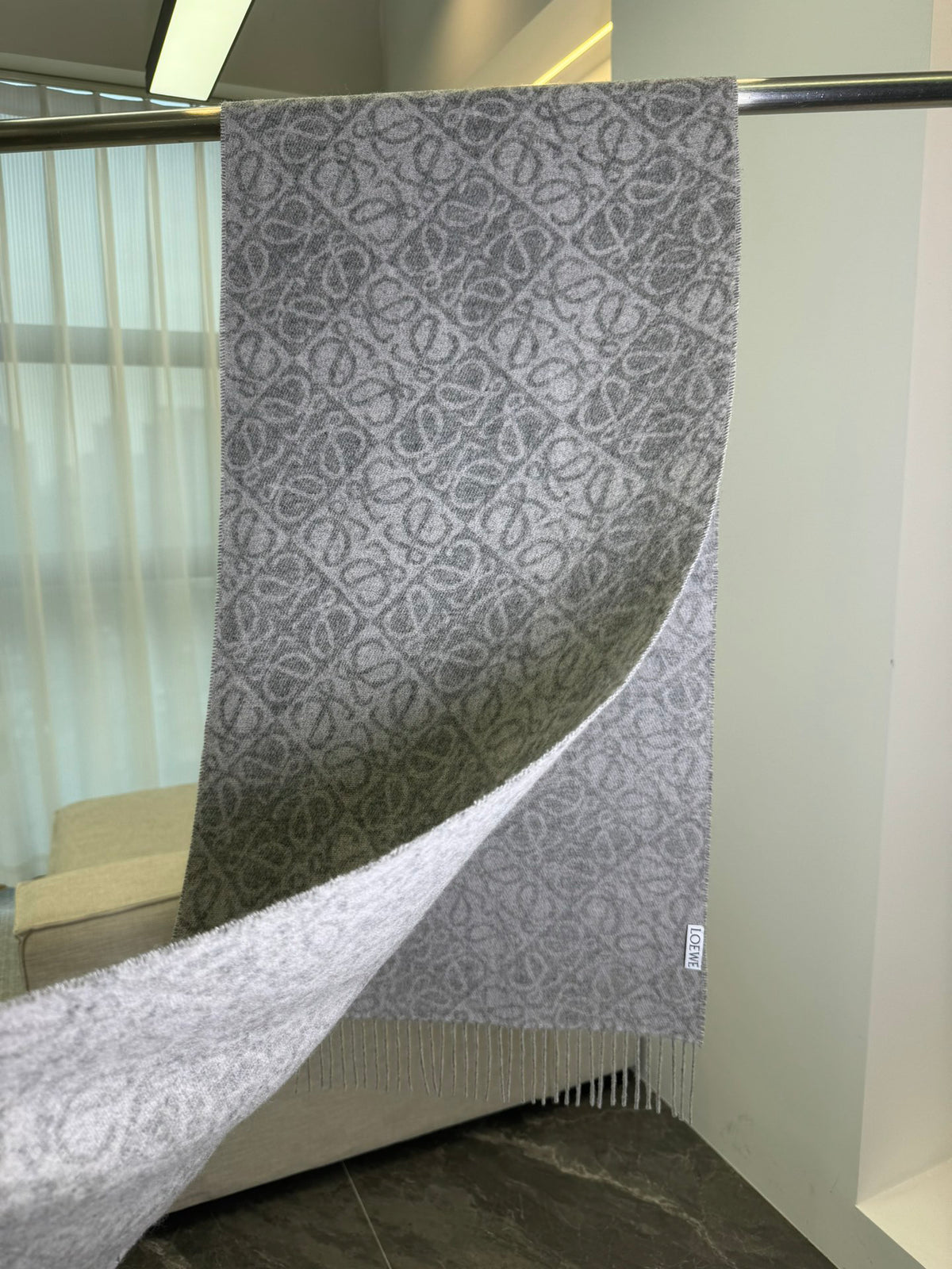 Loewe Check Pattern Jacquard Scarf - 973237847 - Photo 7