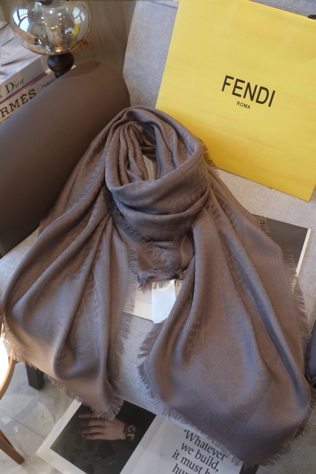 Fendi Jacquard Logo Detail Square Scarf - 1245375014 - Photo 7