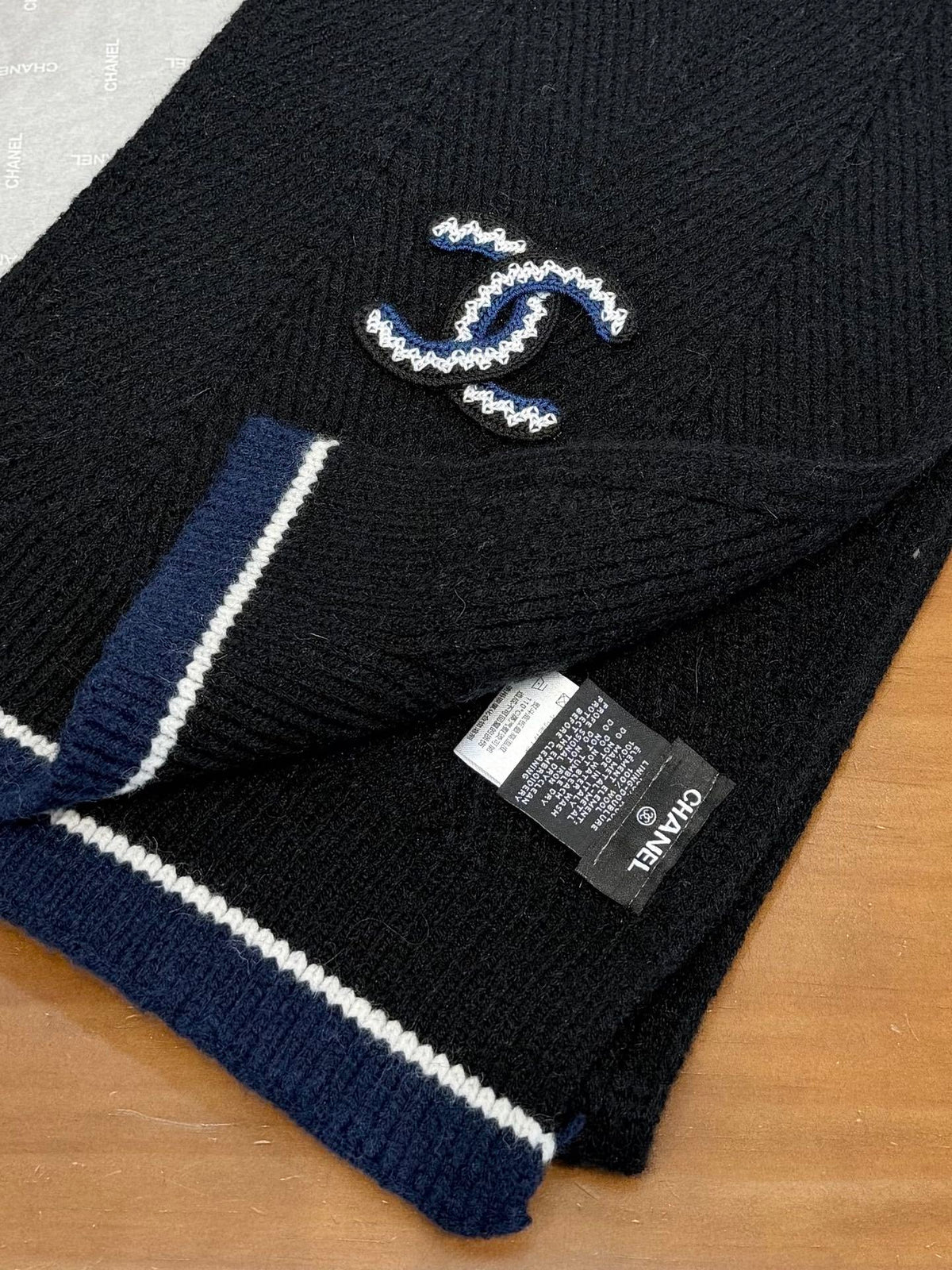 Chanel Embroidered Colorblock Accessory Set - 1245544792 - Photo 7