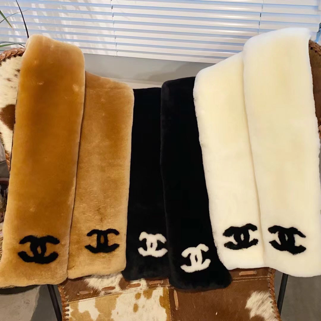 Chanel Logo Detail Scarf - 962272290 - Photo 7