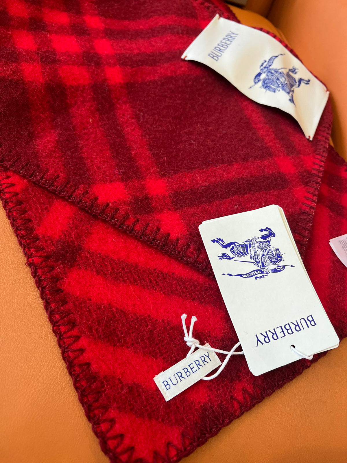 Burberry Scarf - 952126702 - Photo 7